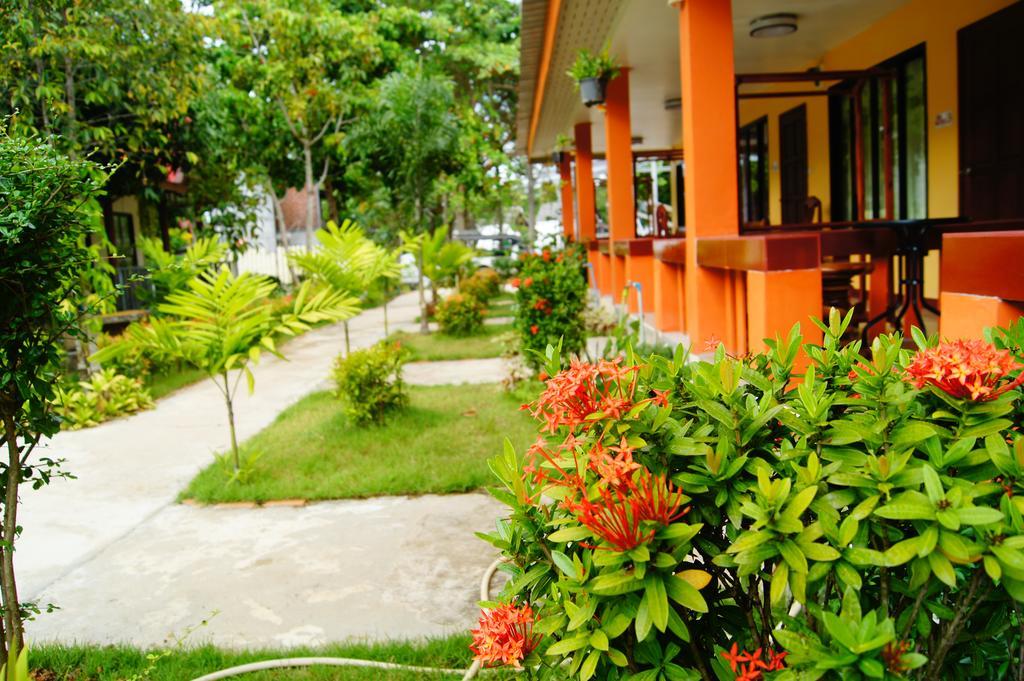 Lanta Sky House Hotel Koh Lanta Bagian luar foto