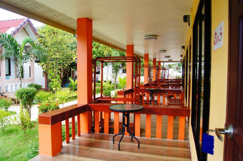 Lanta Sky House Hotel Koh Lanta Bagian luar foto