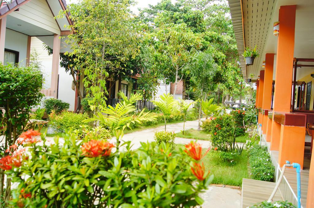 Lanta Sky House Hotel Koh Lanta Bagian luar foto