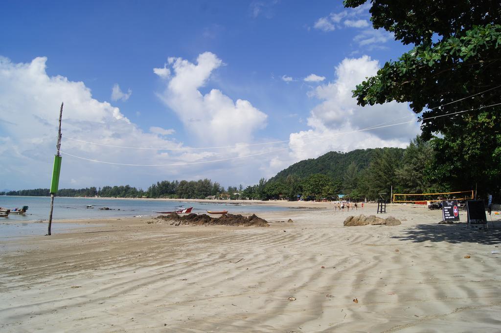 Lanta Sky House Hotel Koh Lanta Bagian luar foto