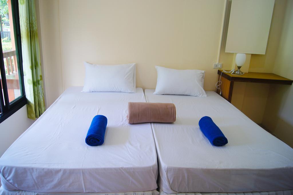 Lanta Sky House Hotel Koh Lanta Bagian luar foto