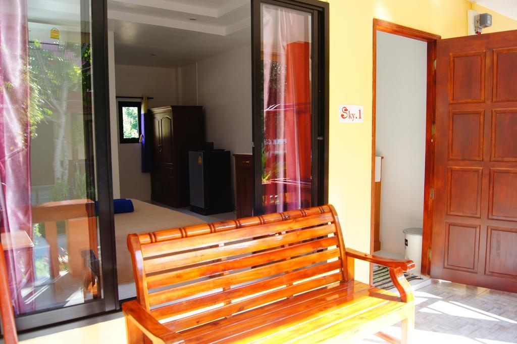 Lanta Sky House Hotel Koh Lanta Bagian luar foto