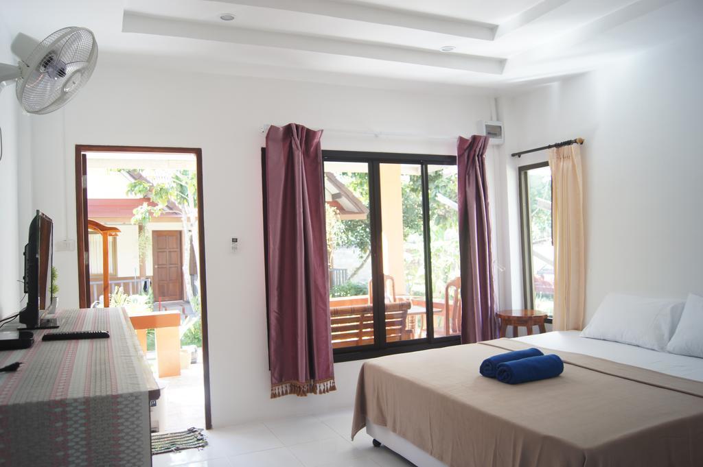 Lanta Sky House Hotel Koh Lanta Bagian luar foto