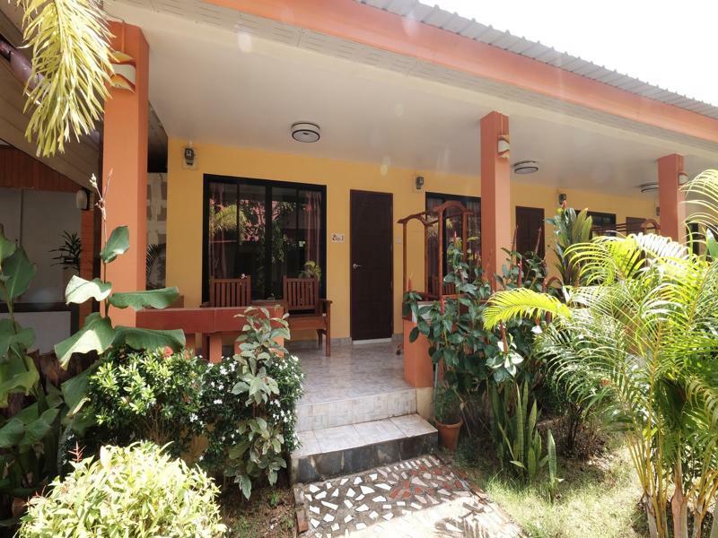 Lanta Sky House Hotel Koh Lanta Bagian luar foto